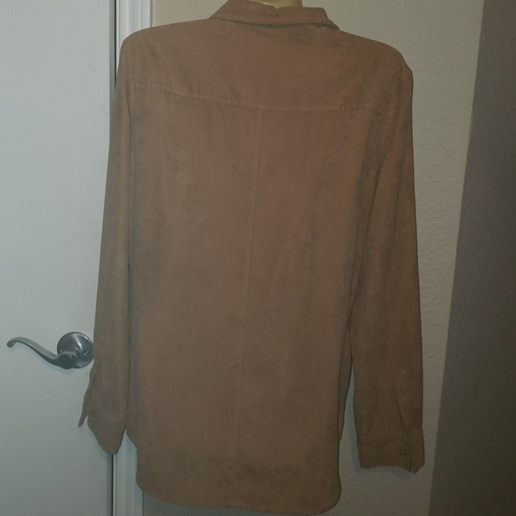 Women's Suede-like shirt - Picture 2 of 2